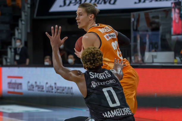 运动员的故 运动员的故